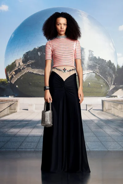 Look 12